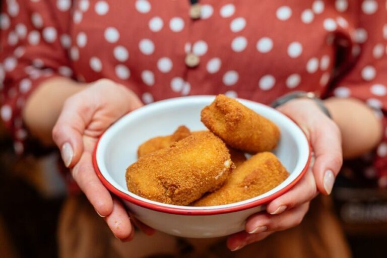 Palma de Mallorca: 10 Tastings Private Food Tour - What Youll Actually Do on the Tour