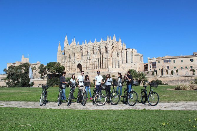 Palma de Mallorca 3-Hour Highlights and Tapas Tasting Bike Tour - The Tapas Experience: A Delicious Finale
