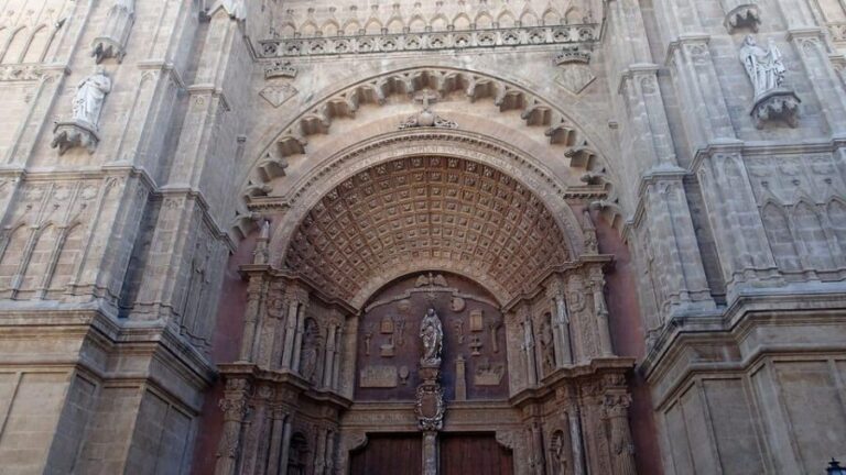 Palma de Mallorca Private Guided Walking Tour - A Walk Through Palma’s Historic Heart