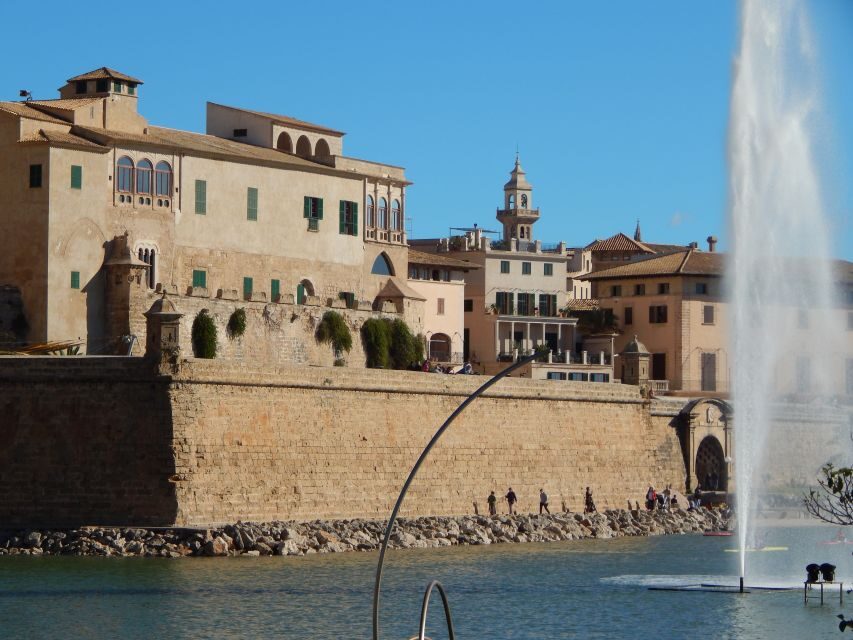 Palma old town for the first time - What’s Included and What’s Not