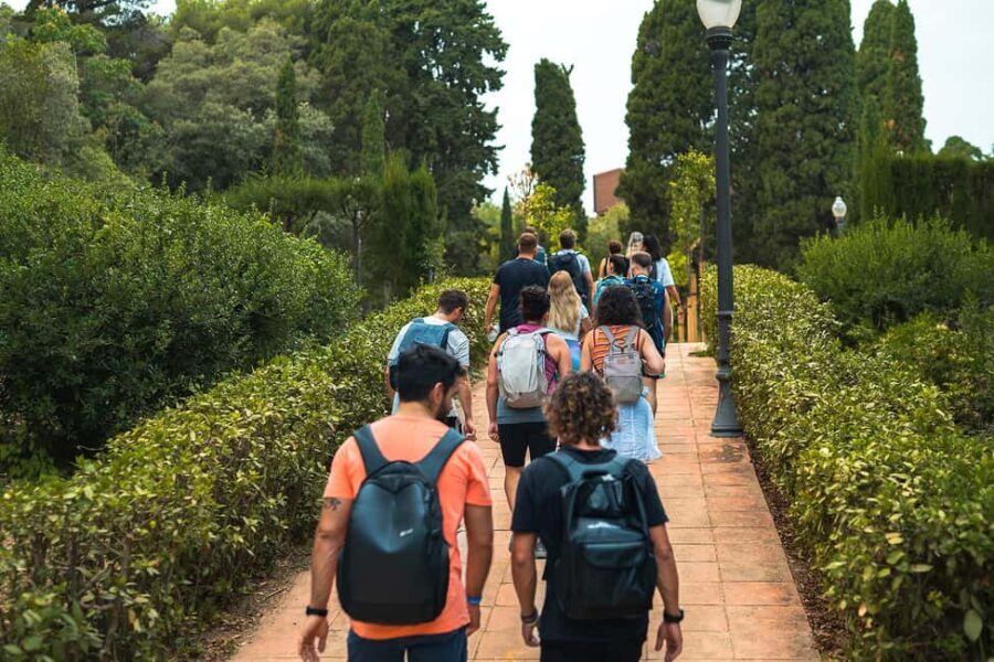 Panoramic Barcelona: Montjuïc, Cable Car, and Beach - Diving Into the Itinerary