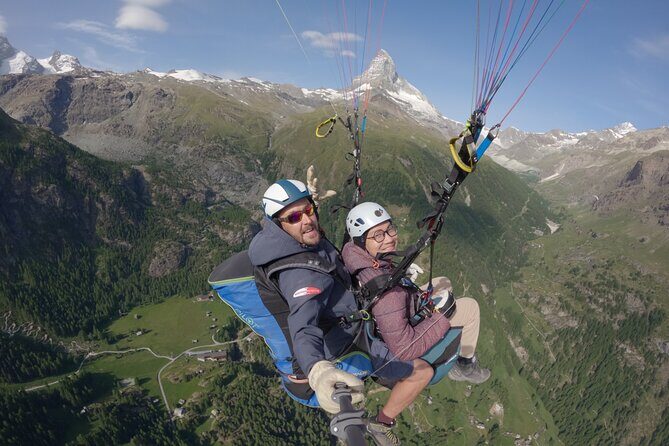 Panoramic Paragliding Flight in Zermatt Matterhorn (15-20min) - An Adventure That Combines Beauty and Simplicity