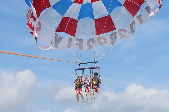 Parasailing Adventure In Bradenton Beach & Anna Maria Island, FL - Booking and Practical Tips