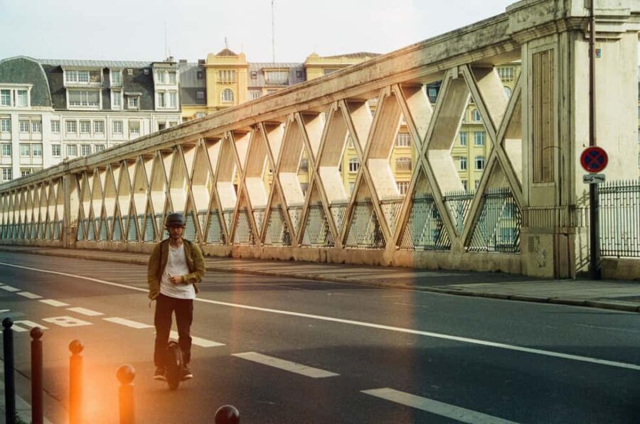 Paris: 35mm Film Photography Workshop with a Visual Artist - Who Will Enjoy This?