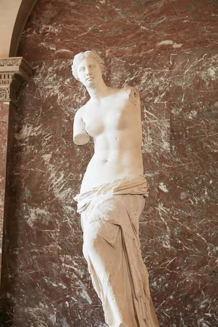 Paris: Best of Louvre Guided Tour With Pre-booked Tickets - Is the Price Worth It?