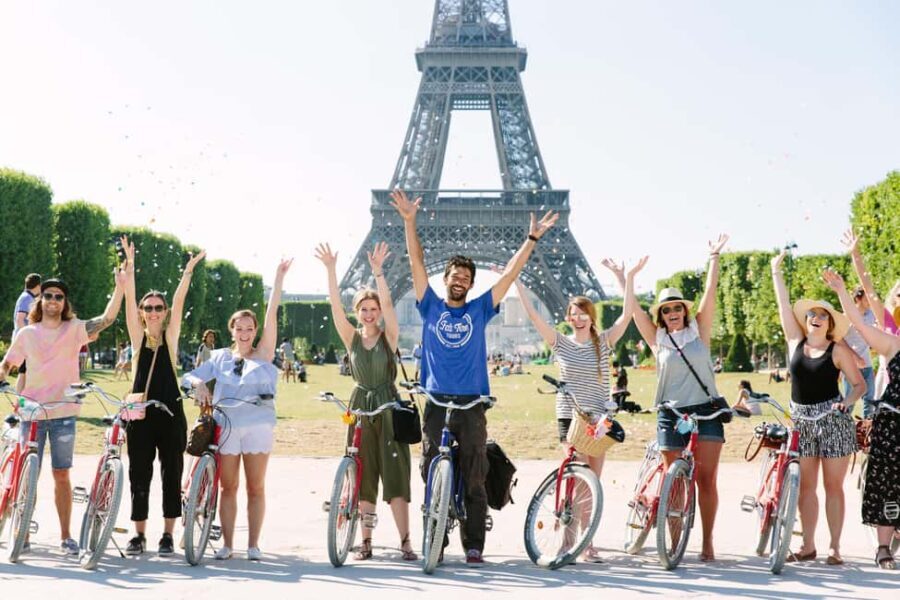 Paris Bike Tour: Eiffel Tower, Place de la Concorde & More - What’s Included and What’s Not