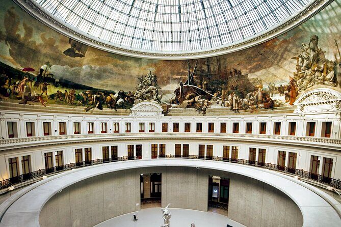 Paris Bourse de commerce Private Tour - The Sum Up