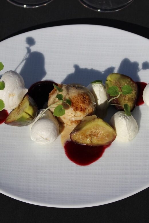 Paris: Bustronome Gourmet Lunch Tour - The Itinerary and Route