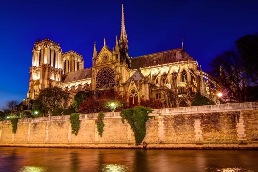 Paris by night  a private guided tour by car, a pure delight - What To Expect: A Night of Elegance and Storytelling