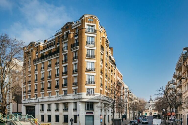 Paris: Cruise on the Saint-Martin Canal and Seine River - The Itinerary: What to Expect