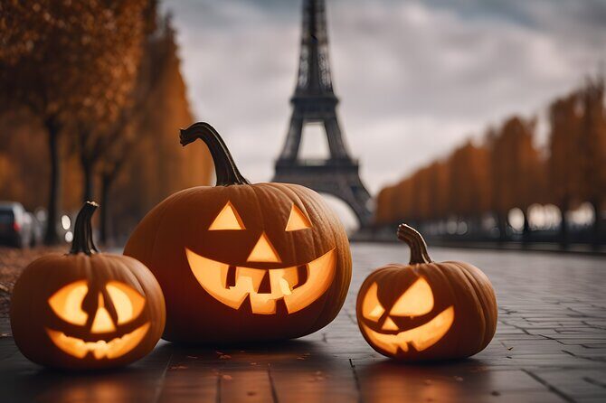 Paris Dark Stories: Halloween Spooky Walking Tour in Small Group - The Overall Experience and Value