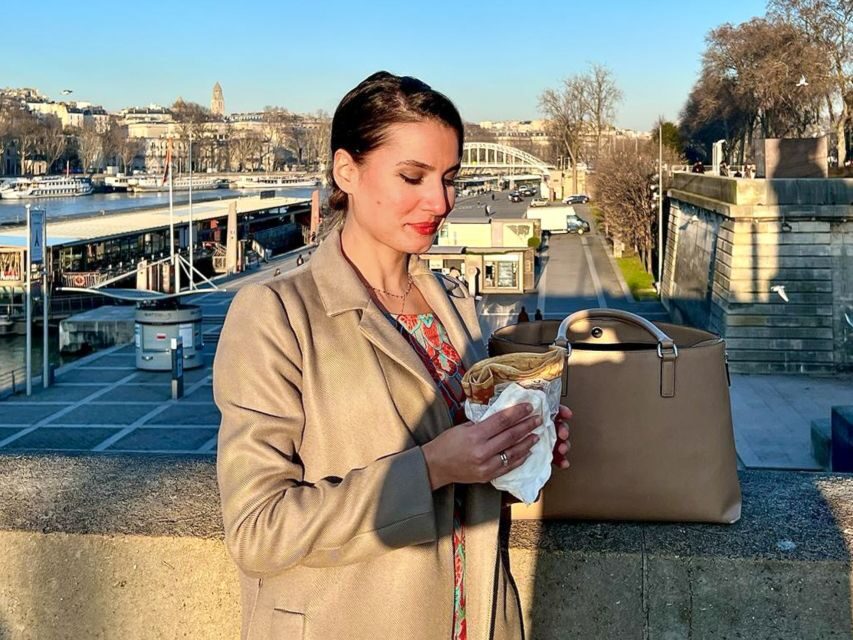 Paris: Day or Sunset Cruise with Drink, Ice Cream or Dessert - Key Points