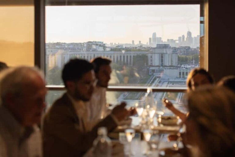 Paris: Early Dinner at Madame Brasserie in the Eiffel Tower - The Views and Atmosphere