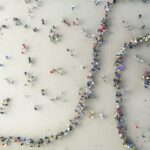 Paris: Eiffel Tower Summit or Second Floor Access - Guides and Commentary: Why They Matter