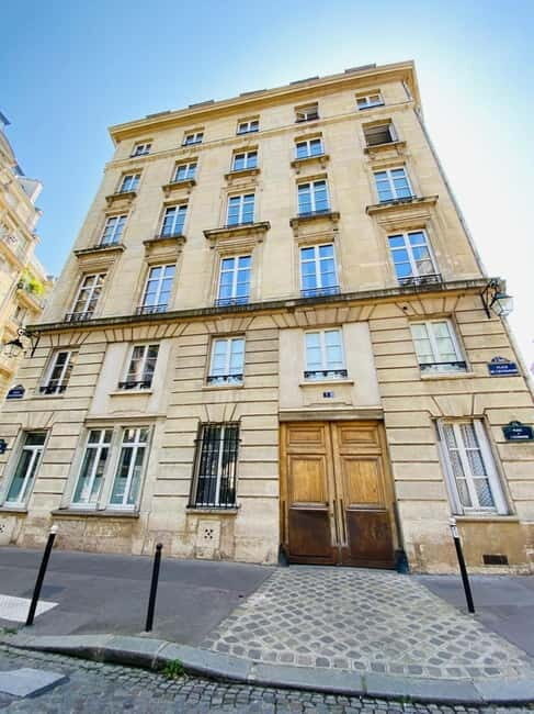 Paris: Emily Filming Locations Walking Tour - Real-World Value and Considerations