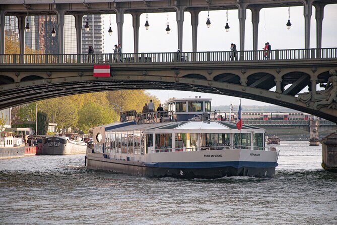 Paris en Scene 3 Course Seine River Dinner Cruise - The Itinerary Breakdown: A Closer Look