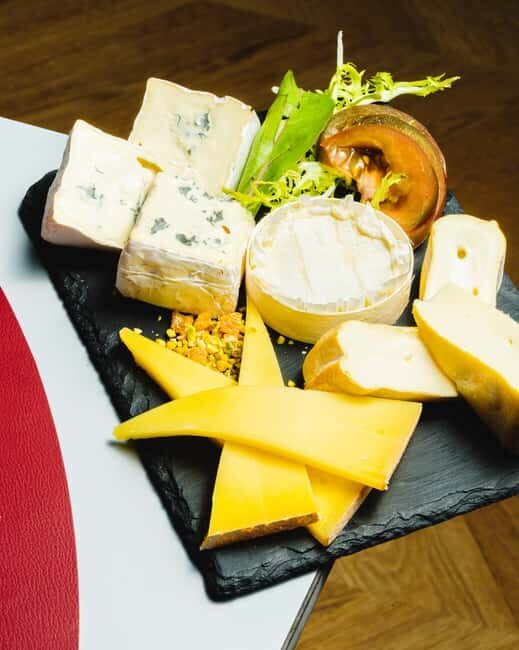 Paris: Evening River Cruise with Champagne & Food tasting - Price and Value Analysis