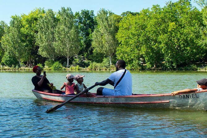 Paris Family Custom Tour: Kids-Friendly Day with Private Guide - Who Should Consider This Tour?