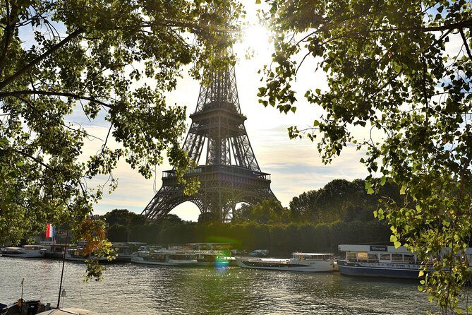 Paris Famous Landmarks PhotoWalks Tour - Who This Tour is Best For