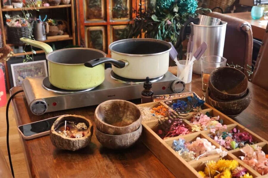 Paris: Floral scented Candle making worskshop - The Value and Price Point