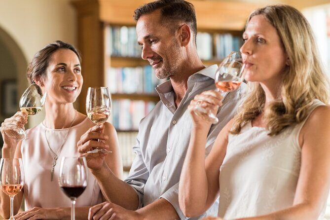 Paris: French Wine Tasting and Pairing Experience in Montmartre - What Makes This Tour Stand Out?