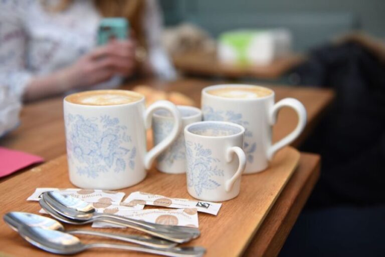 Paris Gourmet: Food Tour in South Montmartre - A Taste-Centric Approach