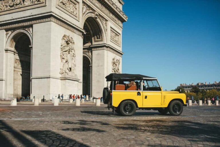 Paris: Guided Tour in a Vintage Land Rover - The Comfort and Practicalities