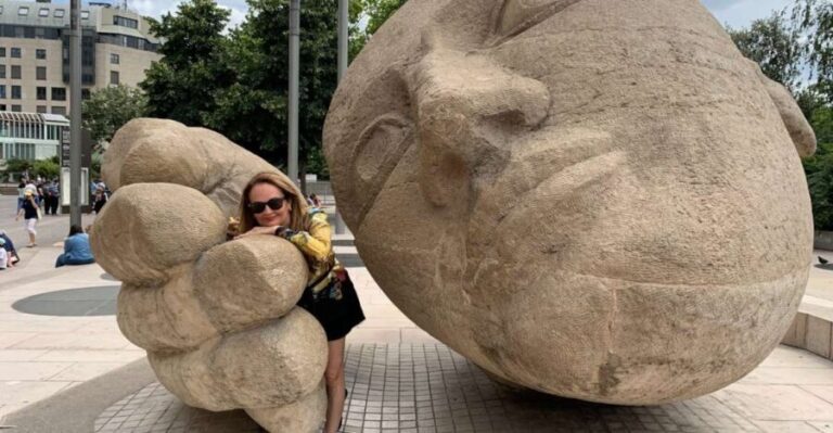 Paris : Highlights of Parisians' Paris guided tour - The Itinerary in Detail