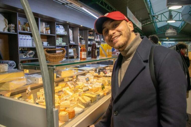 Paris: Introduction to your Neighborhood Tour - The Itinerary Breakdown