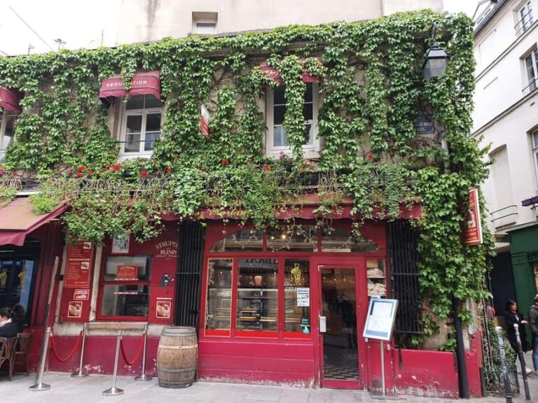 Paris: Jewish Heritage & Hidden Gems of Le Marais - A Closer Look at the Tour Experience