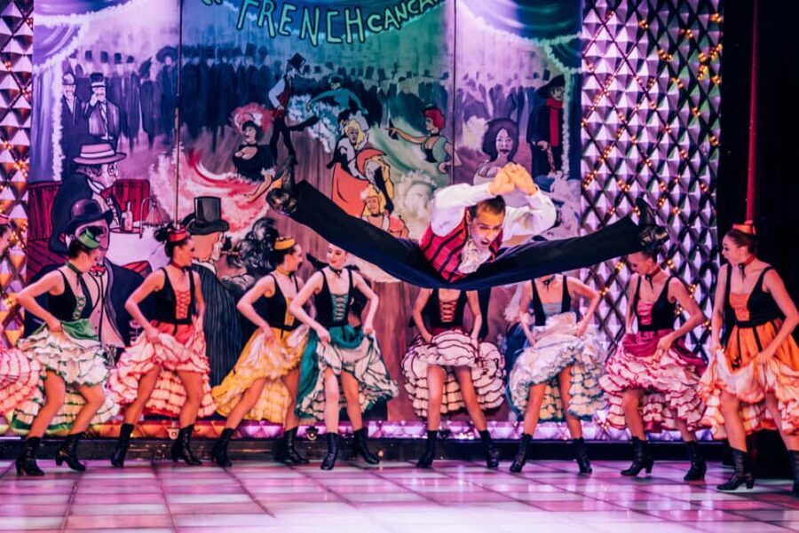 Paris: La Nouvelle Eve Cabaret Dinner Show - Who Should Consider This Experience?