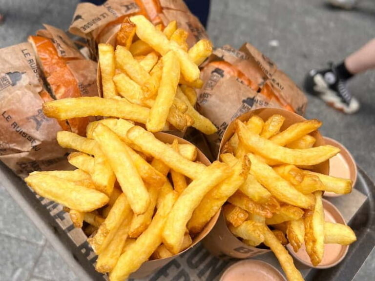 Paris: Le Marais Guided Food Tour with Tastings - Who Should Consider This Tour?