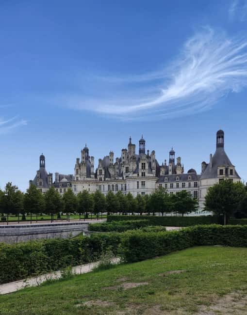 Paris: Loire Valley castles and private, guided gourmet experiences - A Closer Look at What You Can Expect