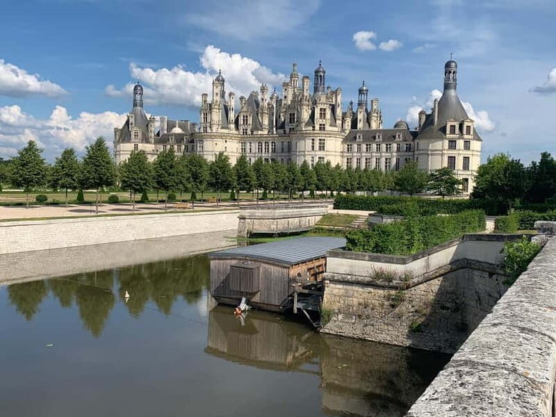 Paris: Loire Valley Castles Day Trip with Entry Tickets - What’s Included and What’s Not
