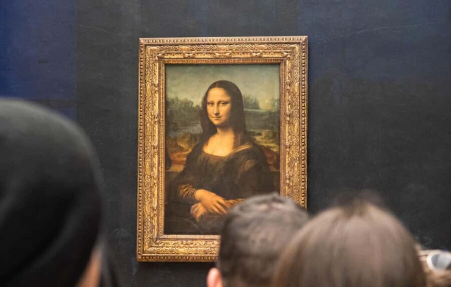Paris: Louvre Museum First Entrance with host to Mona Lisa - Who Should Consider This Tour?