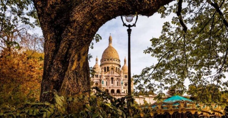 Paris: Montmartre Culture and Local Pastries Walking Tour - The Experience and Group Dynamics