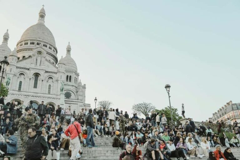 Paris: Montmartre Walking Tour with Parisian Drink Tasting - What You Can Expect from the Tour