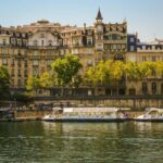 Paris: Notre Dame Exteriors and Ile de la Cité Walking Tour - What the Tour Offers in Practical Terms