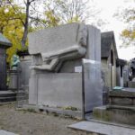 Paris: Père Lachaise Cemetery Visit with Seine River Cruise - The Experience of Self-Guided Exploration