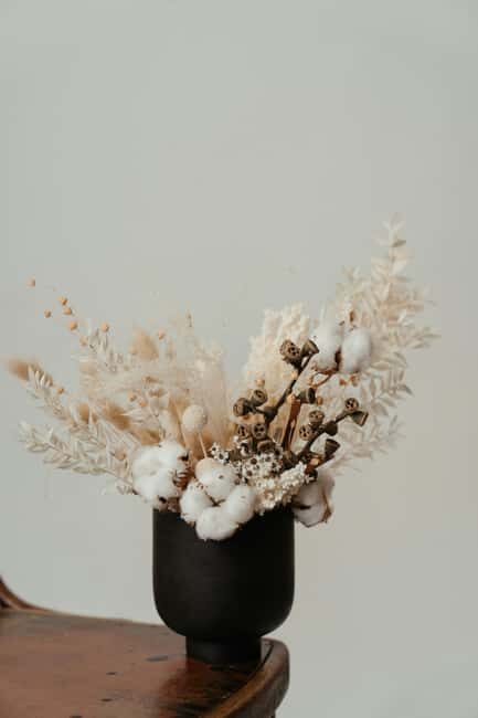 Paris: Preserved Flower Arrangement Workshop - The Experience Environment