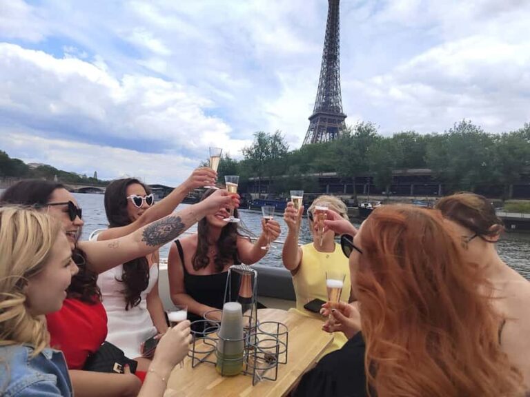 Paris: Private Boat Cruise on Seine River - The Experience from a Traveler’s Perspective