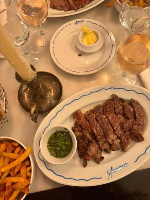 Paris: Private Guided Tour with a Local in English/Russian - A Closer Look at the Itinerary and Experience