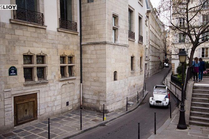Paris Private Tour: Romantic Tour in a 2CV - The Experience’s Strengths