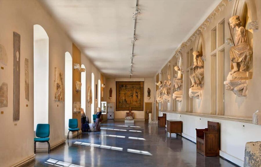 Paris: Reims Day Trip with Champagne Tastings - Why You Might Love This Tour