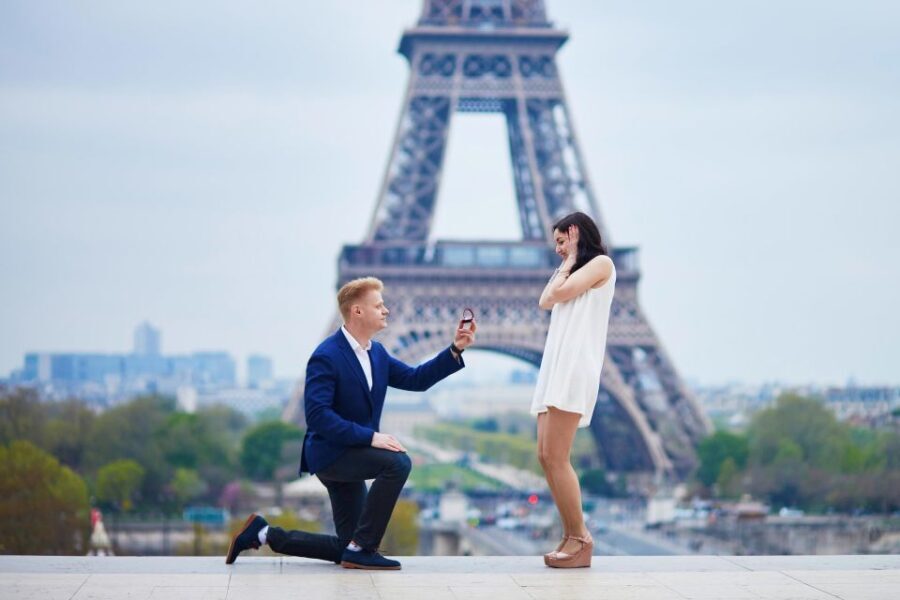Paris: Romantic Photoshoot for Couples - The Itinerary and What to Expect
