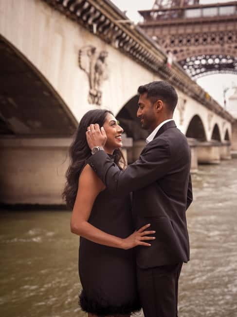 Paris: séance photo à la Tour Eiffel - The Experience in Detail