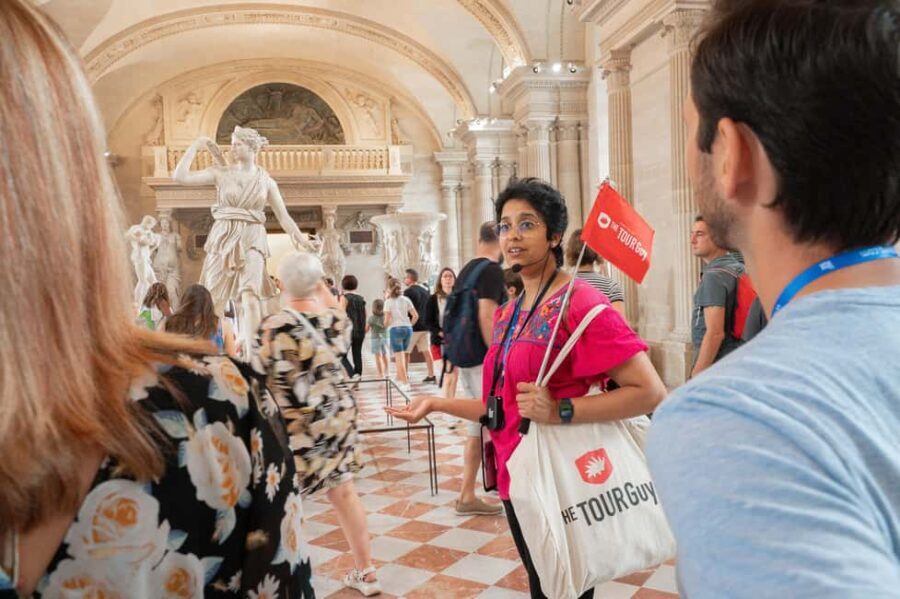 Paris Semi Private Walking Tour: Louvre, Eiffel Tower & Boat - Practical Details and What You Should Know