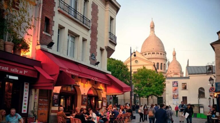 Paris: Small Group Moulin Rouge & Sacré Cur Montmartre Tour - The Experience in Perspective