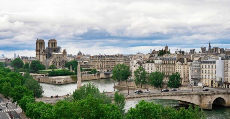 Paris: Ste-Chapelle, Conciergerie, Notre Dame Private Tour - Is It Worth the Price?