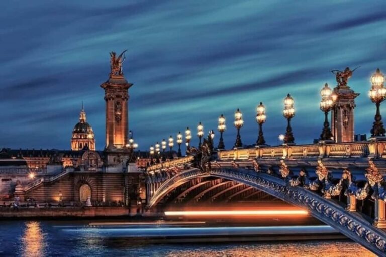 Paris : Street Art Walking Tour With A Guide - A Closer Look at the Itinerary